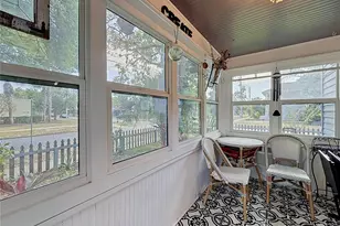 701 14th St N, Saint Petersburg, FL 33705 - Photo 15