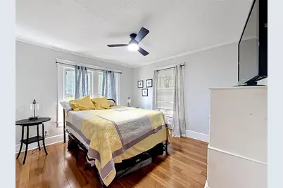 701 14th Street N, Saint Petersburg, FL 33705 - Photo 25