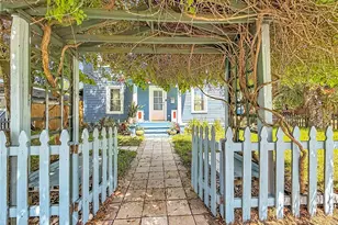 701 14th St N, Saint Petersburg, FL 33705 - Photo 5