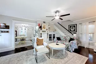 701 14th St N, Saint Petersburg, FL 33705 - Photo 7