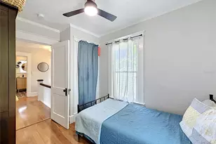 701 14th St N, Saint Petersburg, FL 33705 - Photo 21