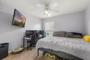 823 Princeton Dr, Clermont, FL 34711 - Photo 33