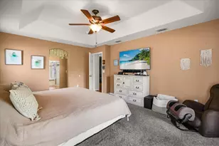 823 Princeton Dr, Clermont, FL 34711 - Photo 25