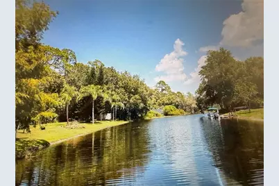 219 S Crystal Drive, Sanford, FL 32773 - Photo 5