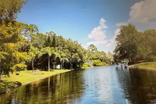 219 S Crystal Dr, Sanford, FL 32773 - Photo 5