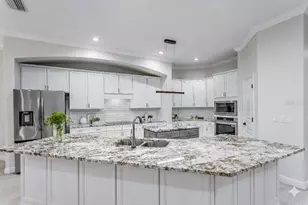 11909 Mandevilla Ct, Tampa, FL 33626 - Photo 11