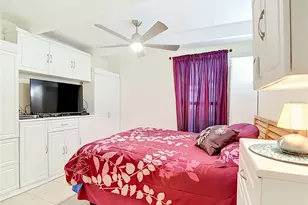 523 Club Cir, Lake Wales, FL 33898 - Photo 13