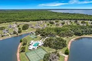 523 Club Cir, Lake Wales, FL 33898 - Photo 19