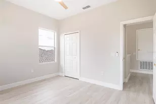 3747 Eagle Isle Cir, Kissimmee, FL 34746 - Photo 37