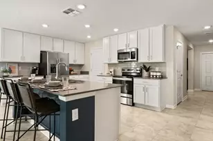 1636 Loxley Trl, Kissimmee, FL 34746 - Photo 3