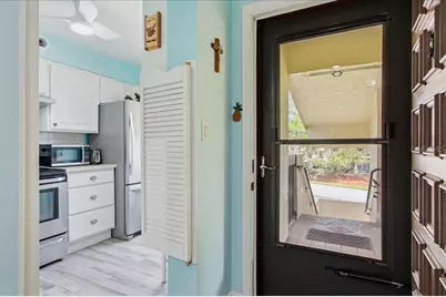 6111 Lake Pointe Drive #202, Orlando, FL 32822 - Photo 7