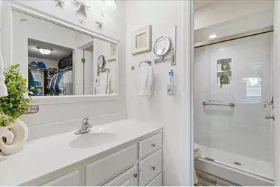 6111 Lake Pointe Drive #202, Orlando, FL 32822 - Photo 31