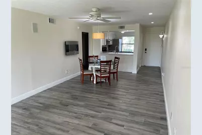 6111 Lake Pointe Drive #202, Orlando, FL 32822 - Photo 3