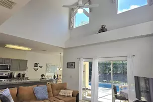 1027 Balmoral Dr, Davenport, FL 33896 - Photo 9