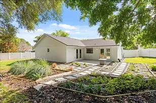 9017 Esguerra Ct, Orlando, FL 32836 - Photo 21