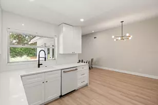 9017 Esguerra Ct, Orlando, FL 32836 - Photo 5