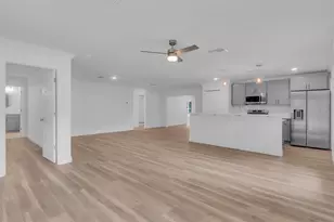 413 Poppy Ln, Inverness, FL 34452 - Photo 5
