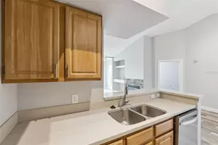 13015 Plantation Park Cir, Orlando, FL 32821 - Photo 7
