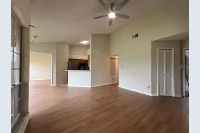 4838 Normandy #38, Orlando, FL 32811 - Photo 11