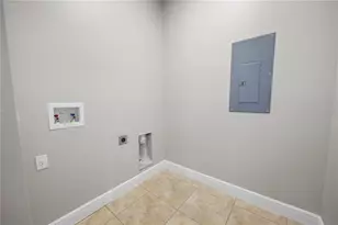 8848 Bogaert Dr, Groveland, FL 34736 - Photo 11