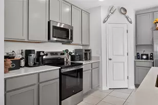545 Bell Prairie Cir, Lake Wales, FL 33859 - Photo 9