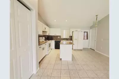 568 Kingfisher Drive, Kissimmee, FL 34759 - Photo 3
