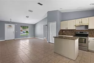 568 Kingfisher Dr, Kissimmee, FL 34759 - Photo 3