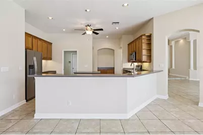 2347 Warren Woods Drive, Orlando, FL 32835 - Photo 11
