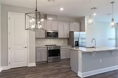 7055 Carrickbend Lane, Orlando, FL 32819 - Photo 7