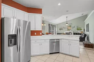 3820 Norbury Ct, Orlando, FL 32835 - Photo 15