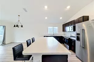 1507 Geranium Dr, Mascotte, FL 34753 - Photo 9