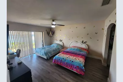 3402 Ellenwood Lane, Tampa, FL 33618 - Photo 15