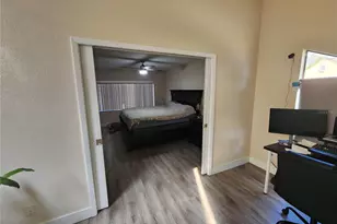 3402 Ellenwood Ln, Tampa, FL 33618 - Photo 27