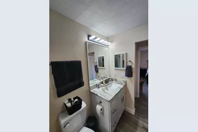 3402 Ellenwood Lane, Tampa, FL 33618 - Photo 27