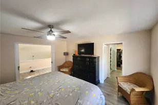 3402 Ellenwood Ln, Tampa, FL 33618 - Photo 27