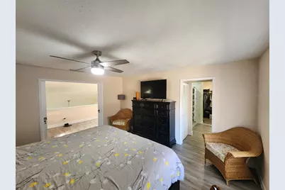 3402 Ellenwood Lane, Tampa, FL 33618 - Photo 25