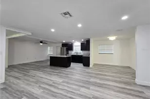 1816 Rendale Dr, Orlando, FL 32805 - Photo 5