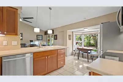 9072 Woodbreeze Boulevard, Windermere, FL 34786 - Photo 17