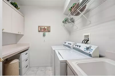 7221 Aloe Drive, Spring Hill, FL 34607 - Photo 23