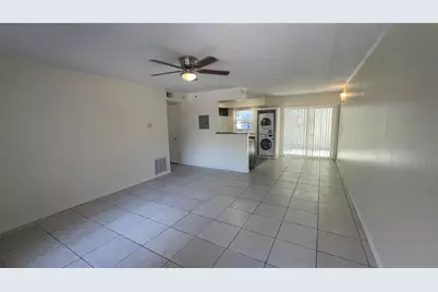 2800 E 113th Avenue #B2113, Tampa, FL 33612 - Photo 3