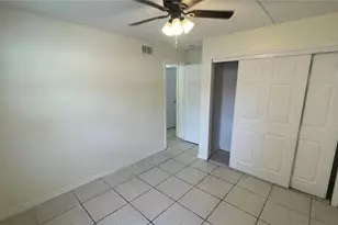 2800 E 113th Ave, Tampa, FL 33612 - Photo 17