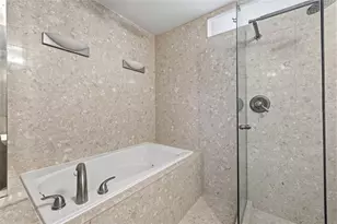 400 Larboard Way, Clearwater Beach, FL 33767 - Photo 17