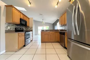 202 Woodbury Pines Cir, Orlando, FL 32828 - Photo 11