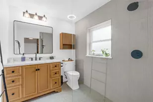 1929 Essex Pl, Orlando, FL 32806 - Photo 21