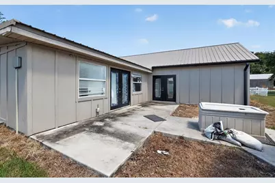 3240 Apfel Road, Wesley Chapel, FL 33543 - Photo 9