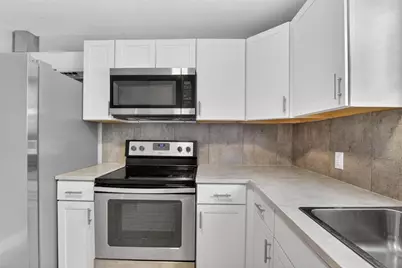 3301 W Woodlawn Avenue #2, Tampa, FL 33607 - Photo 25