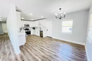 2015 6th St NE, Winter Haven, FL 33881 - Photo 7