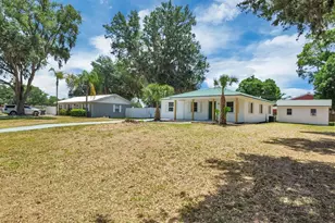 112 Amy Cir, Lakeland, FL 33809 - Photo 3