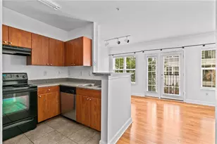 300 E South St, Orlando, FL 32801 - Photo 3