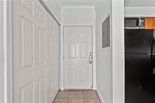 300 E South St, Orlando, FL 32801 - Photo 11
